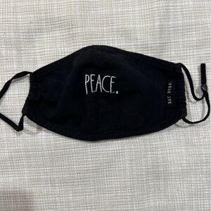 Rae Dunn Peace Face Mask (OS)